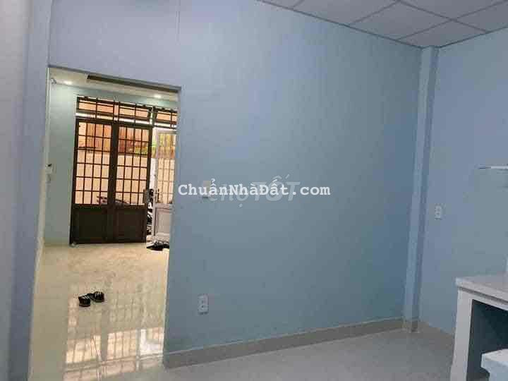 Cho thuê nhà sát bên bến xe an sương bà điểm