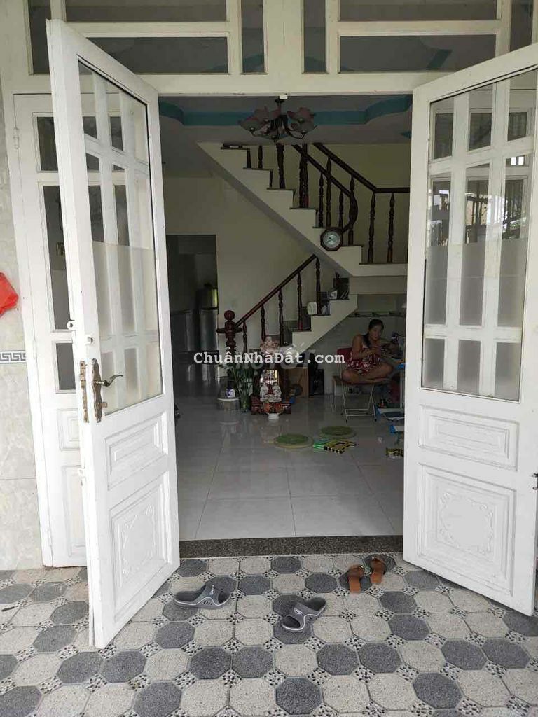 nhà lầu thới tam thôn cho thuê giá rẻ