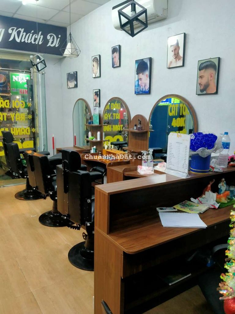 Cần sang gap mặt tiền Xuân Thới Thượng