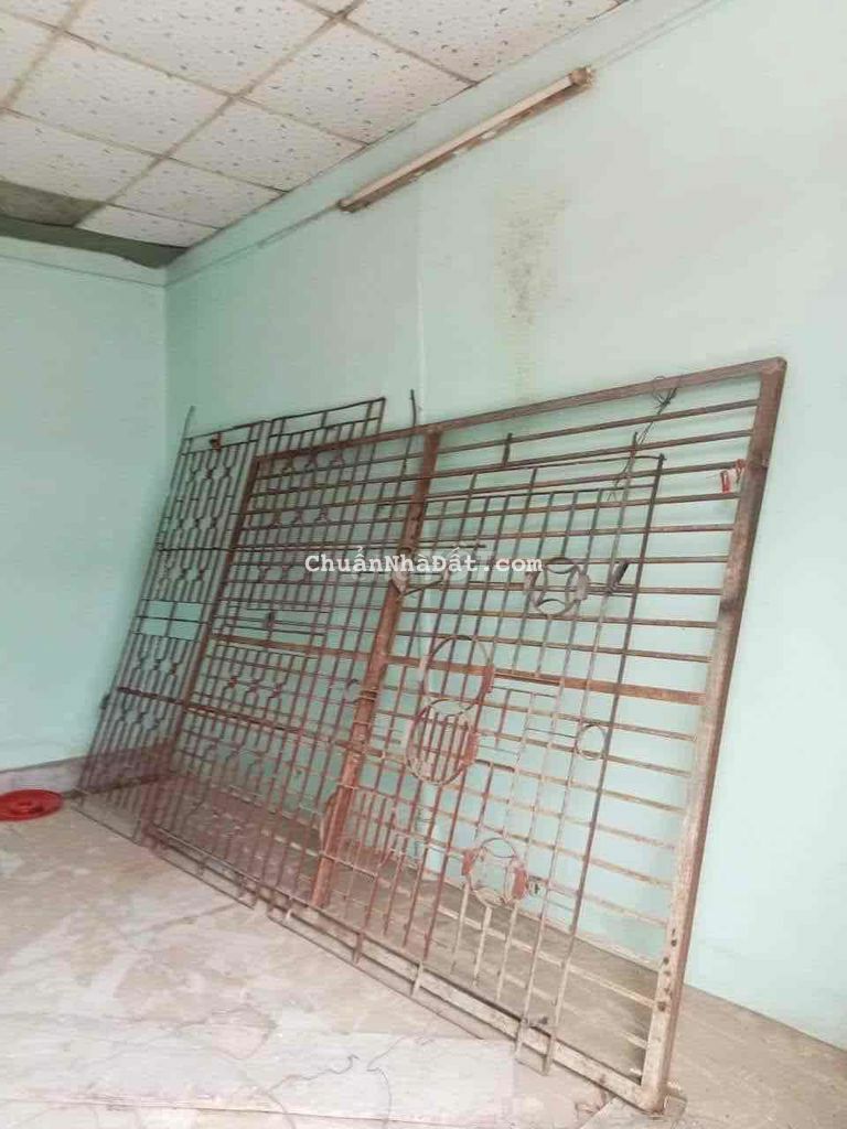 Nhà Thới Tam Thôn và Nguyễn Thị Thảnh