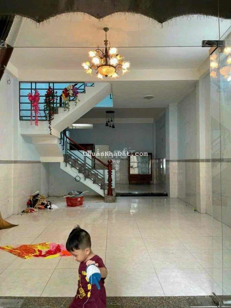 Cho thuê nhà ấp 7 XTT