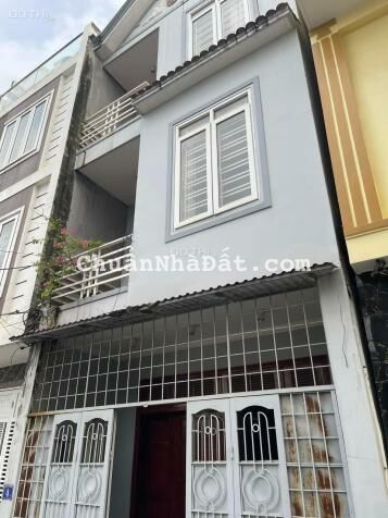 Cho thuê nguyên nhà 3 tầng tại Trung Hành, Hải An, oto đỗ tận cửa