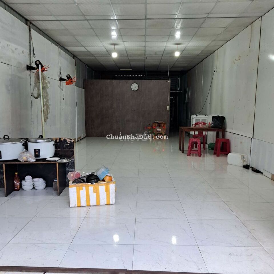 CHO NHÀ MẶT TIỀN HUỲNH TẤN PHÁT- THÔNG SUỐT