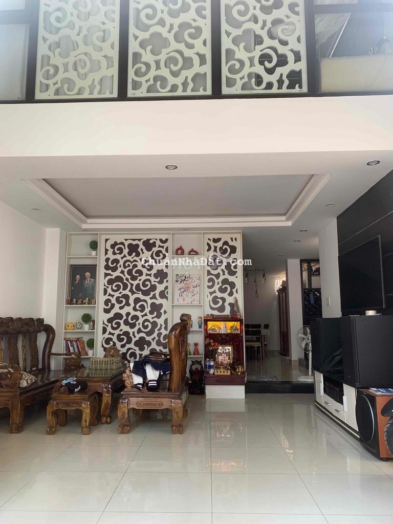 Nhà kiệt Ba Đình có 4PN 4wc giá thuê 12tr/tháng