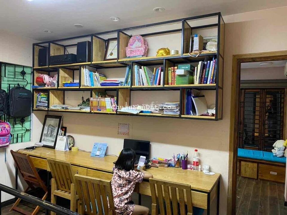 kiệt nguyễn trường tộ : 2pn -full nôin thất -7tr/tháng