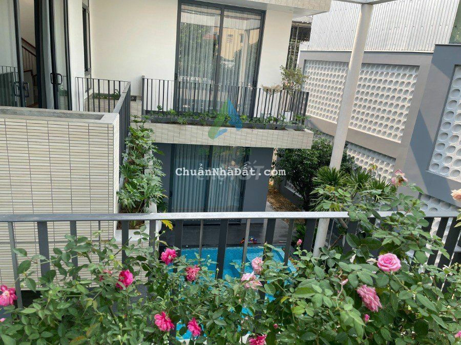 CHO THUÊ BIỆT THỰ 3 TẦNG KHU HẢI CHÂU CÓ HỒ BƠI