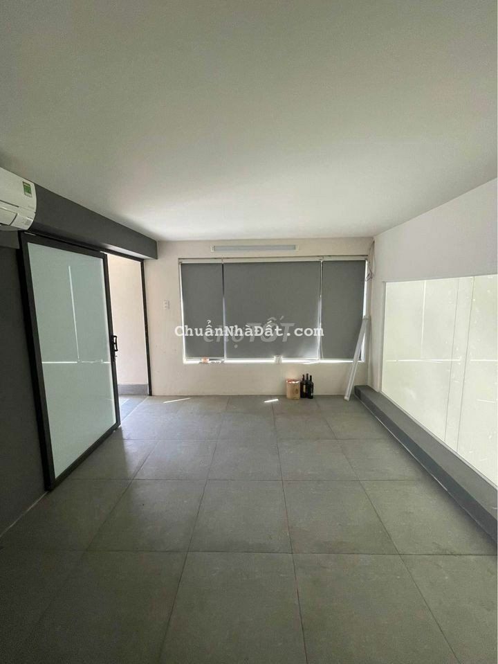 CHO THUÊ MẶT BẰNG 1,5 TẦNG Đ.PHAN CHÂU TRINH 12trieu