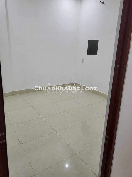 Cho thuê nhà 2 tầng đường HUỲNH THÚC KHÁNG 13trieu Cho thuê nhà 2 tầng đường HUỲNH THÚC KHÁNG 13trieu