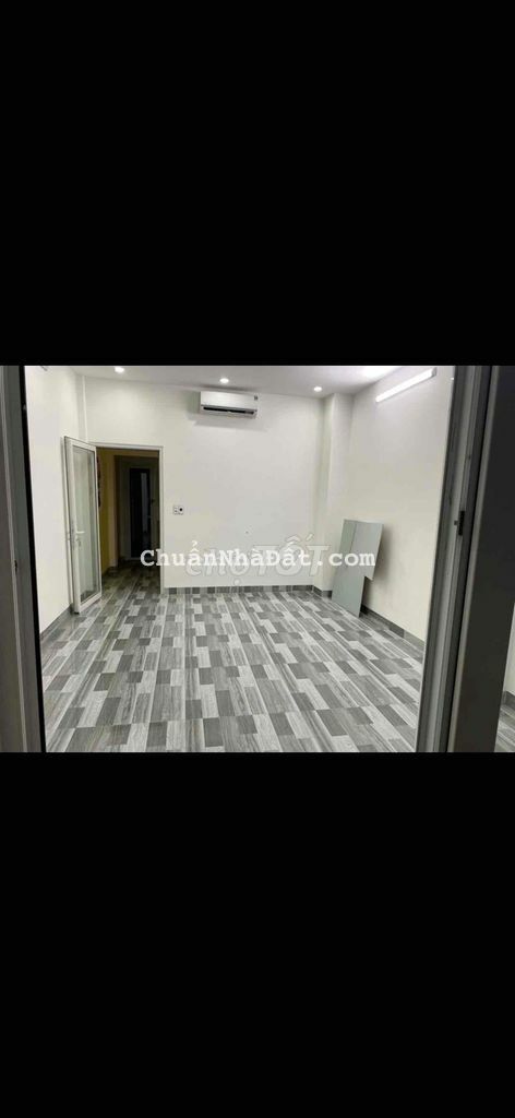 cho thuê nha mặt tiền gần 3/2 4pn có điều hoà nha mới