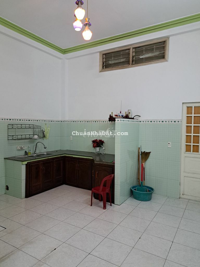 NHÀ KIỆT TRƯNG NHƯ VƯƠNG ĐẸP MỚI 5PN HỢP Ở GIA ĐÌNH, KD