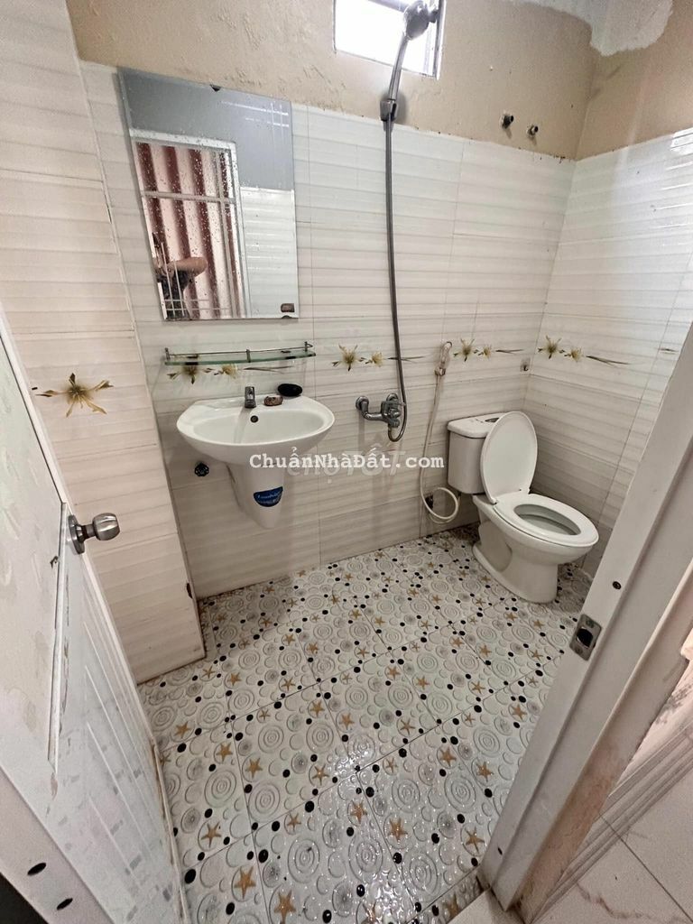 🇻🇳NHÀ GÁC LỮNG KIỆT TÔN ĐỨC THẮNG GẦN ĐH SP