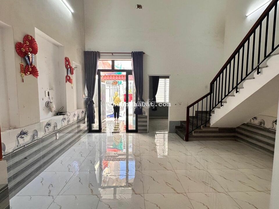 🇻🇳NHÀ GÁC LỮNG KIỆT TÔN ĐỨC THẮNG GẦN ĐH SP