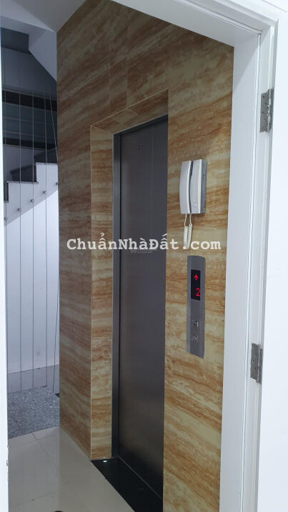Nhà mặt ngõ Trịnh Văn Bô 35m2, 6 tầng, thông sàn, thang máy, ô tô đỗ