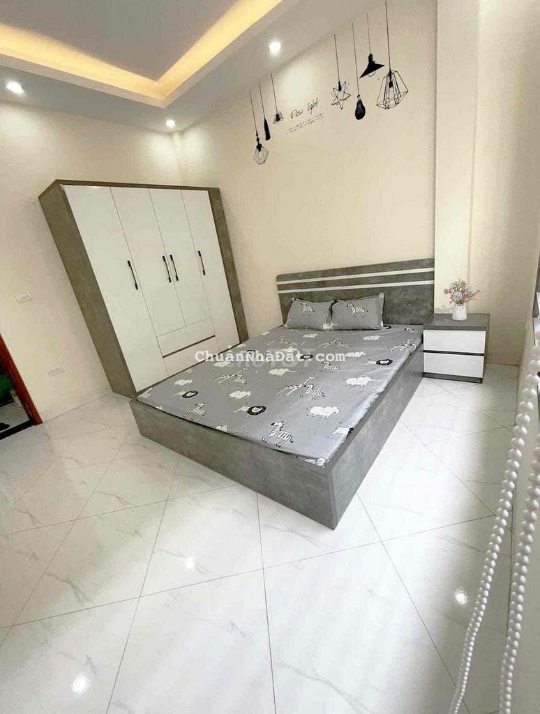 Nhà Phương Canh 70mx4T full đồ oto qua nhà 13tr