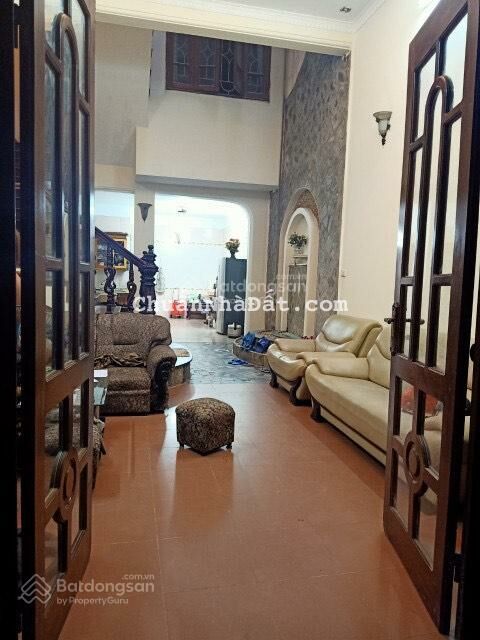 Cho thuê nhà Lưu Hữu Phước dt 72m2 x 4 tầng ở làm văn phòng giá 19tr/tháng