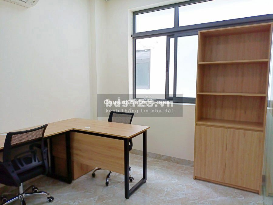 Cho thuê nhà Đỗ Đức Dục 72m2, full đồ, oto đỗ cửa.