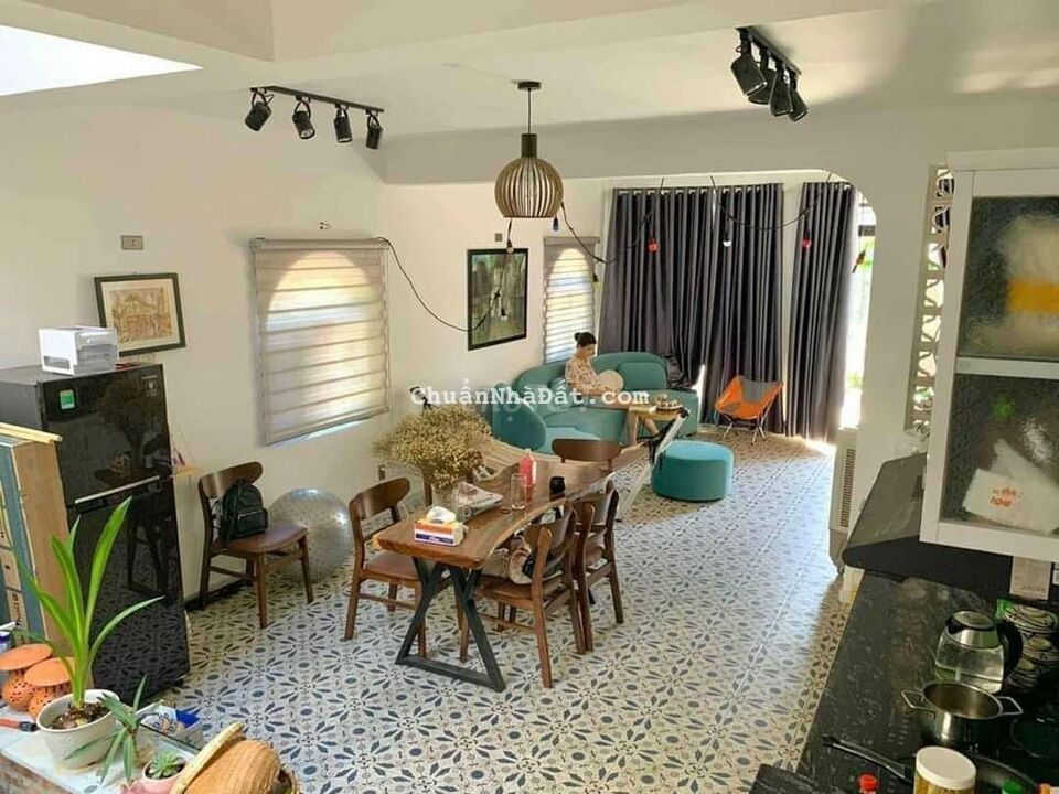 Cho Thuê Nhà Nguyên Căn Đẹp Khu Nam Việt Á