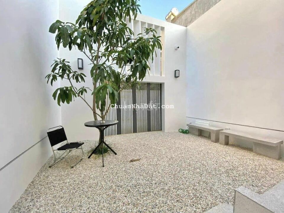 Cho thuê nhà nguyên căn nhỏ cực xinh 2pn