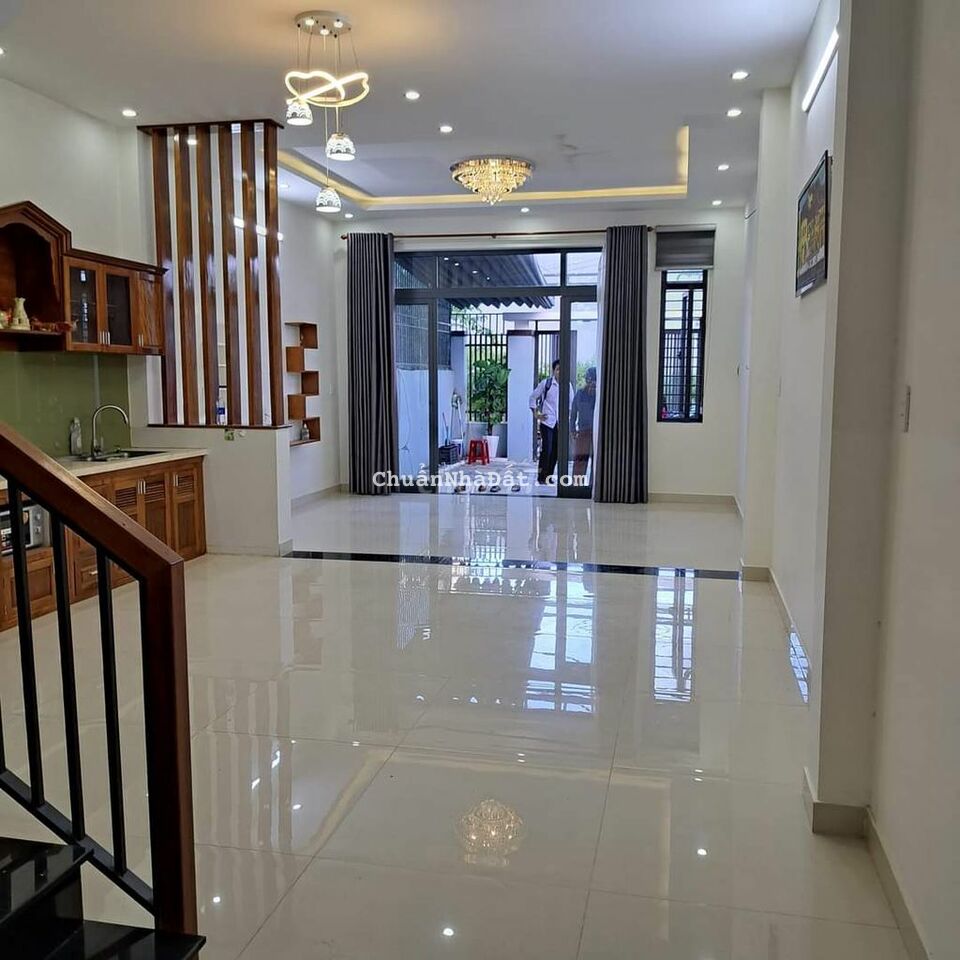 CHO THUÊ NHÀ MỚI ĐẸP NHƯ HÌNH KHU BÁ TÙNG 5TR CHO THUÊ NHÀ MỚI ĐẸP NHƯ HÌNH KHU BÁ TÙNG 5TR