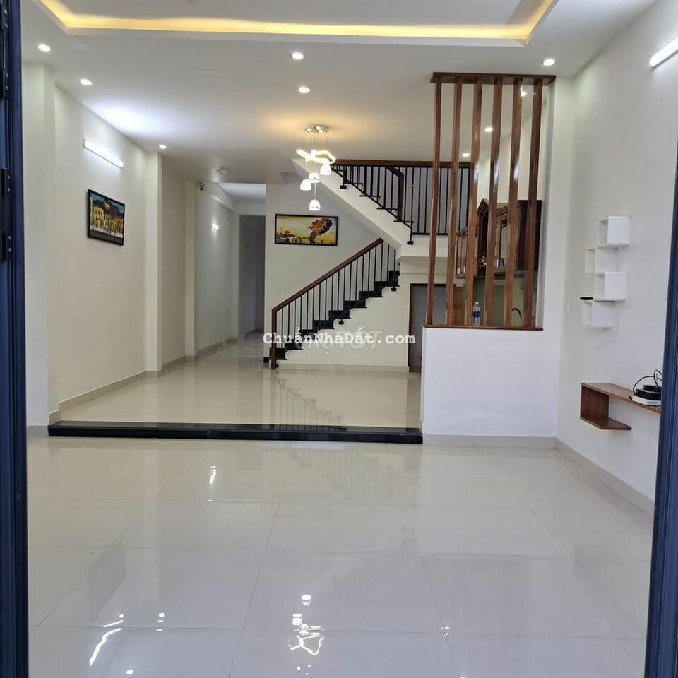 CHO THUÊ NHÀ MỚI ĐẸP NHƯ HÌNH KHU BÁ TÙNG 5TR CHO THUÊ NHÀ MỚI ĐẸP NHƯ HÌNH KHU BÁ TÙNG 5TR