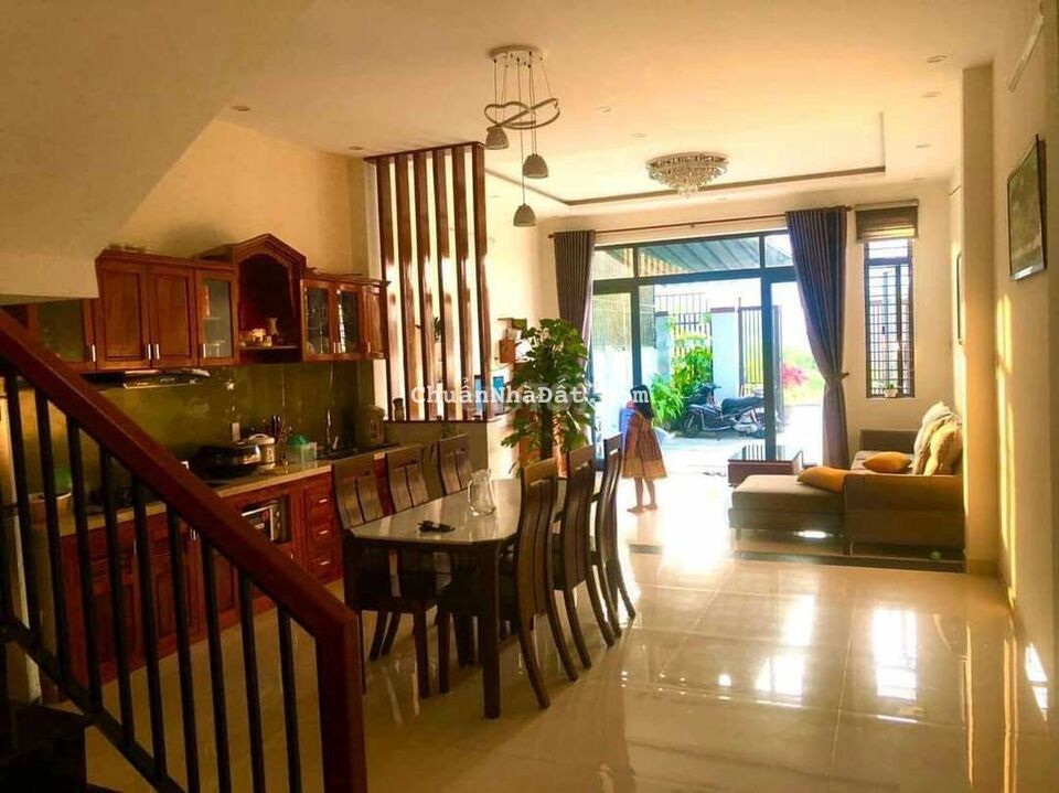 NHÀ 2 TẦNG CHO THUÊ ĐƯỜNG HÒA BÌNH GẦN CẦU KHUÊ ĐÔNG