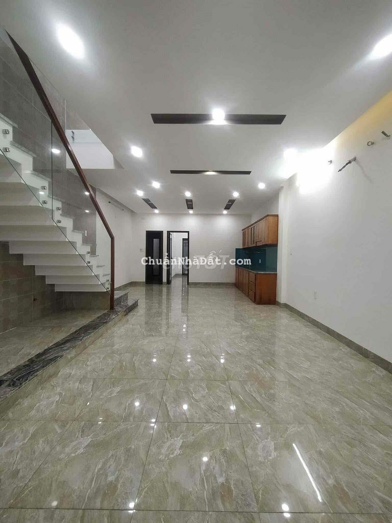 ⭐️⭐️⭐️CHO THUÊ NHÀ TRỐNG 4 PHÒNG NGỦ . KIỆT Ô TÔ PHAN TỨ