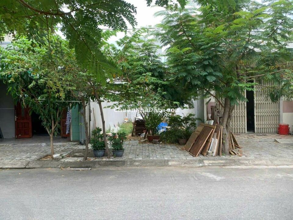 Cho thuê nhà Phan đình thông. Hòa hải. Sát khu FPT. Giá 5tr