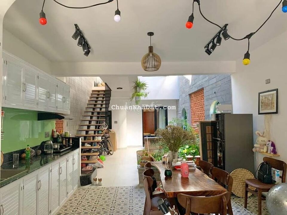 NHÀ VƯỜN 2PN 2WC MT NAM VIỆT Á