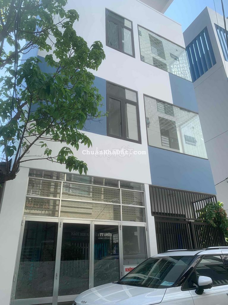 Nhà Đường 7,5m sát Bùi Tá Hán Trong suốt giá 18tr/tháng