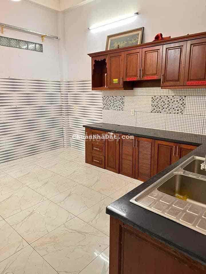Cho thuê nhà Mt đào tông nguyên Nhà bè 4x26 3 PN