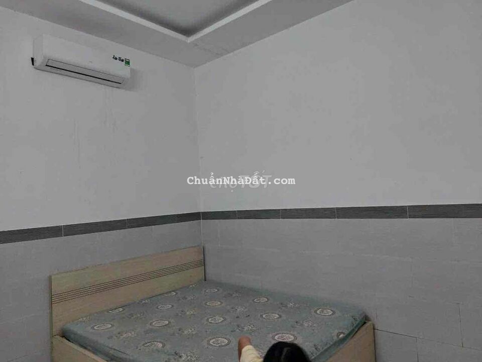 Cho thuê nhà Mt nguyễn Bình gần CA Huyện tiện kinh doanh