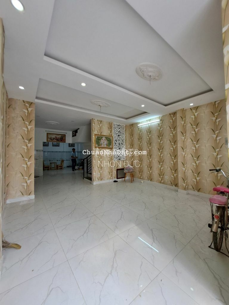 Nhà 3 phòng ngay công an xã Nhơn Đức