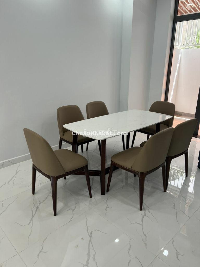 NHÀ PHỐ LAVILA KIẾN Á 4PN 4WC FULL NỘI THẤT