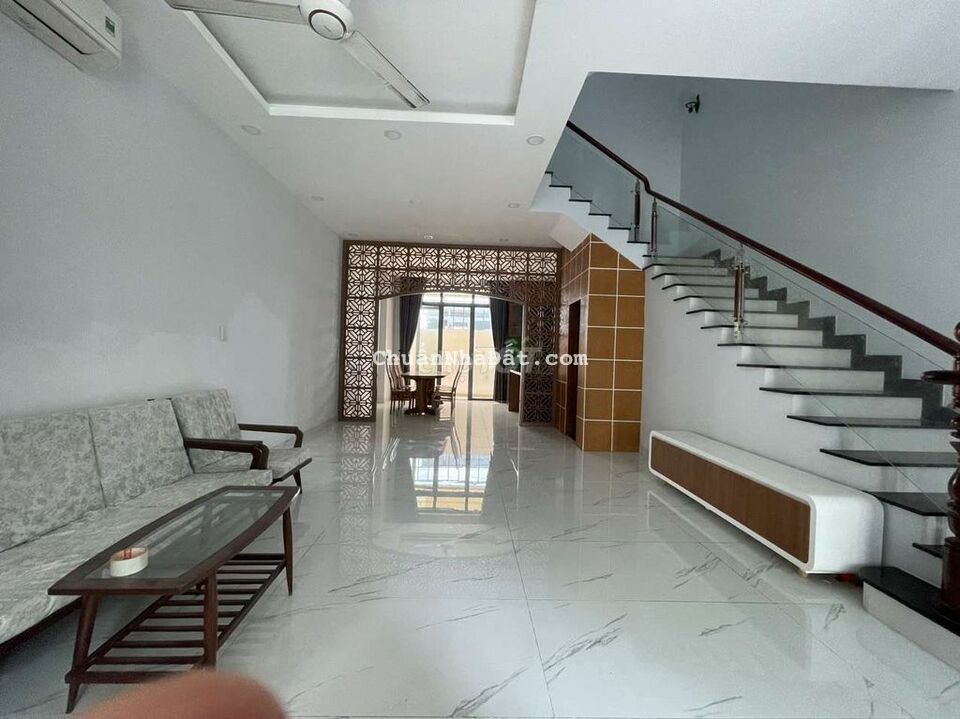 Cho thuê nhà phố hoàn thiện khu Lavila Nhà Bè giá 22 triệu nhà đẹp