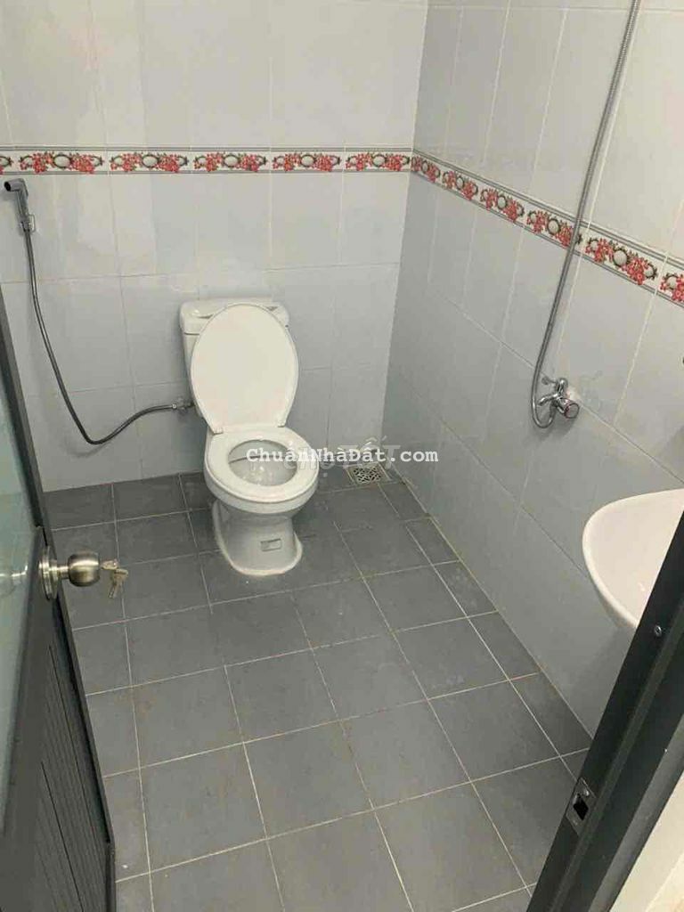 Nhà 5x20m mới 100% mặt tiền Nguyễn Văn Cừ ND