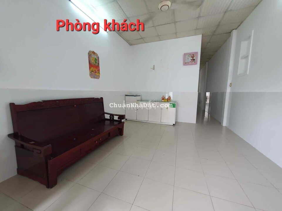 CHO THUÊ NHÀ TRỆT RỘNG RÃI CÓ CỔNG RÀO NỘI THẤT ĐẦY ĐỦ GIÁ 3.5tr/thang