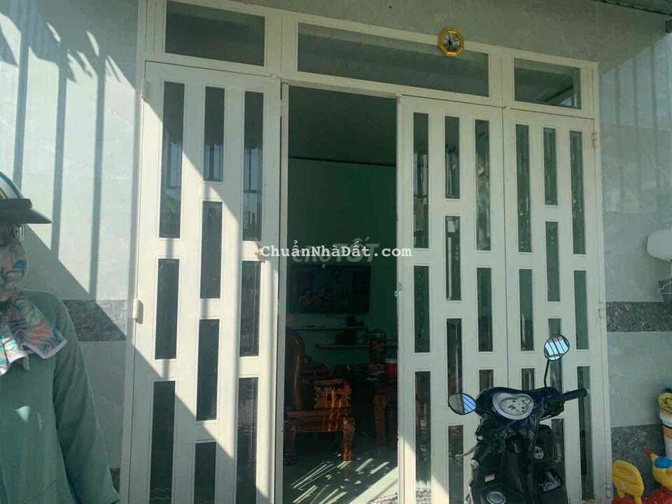 Nhà 100m2 2 phòng hẻm Trần Vĩnh Kiết Nhà 100m2 2 phòng hẻm Trần Vĩnh Kiết