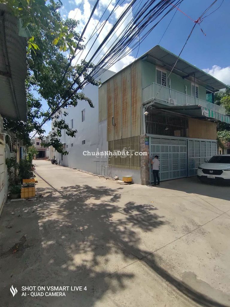 Cho thuê nhà 9pn 7wc Ninh Kiều ô tô tới nhà 10tr/t