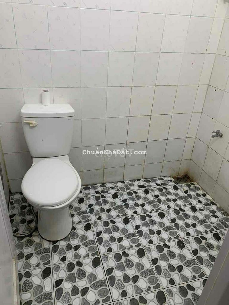 Cho thuê nhà 3 phòng gần Công viên Văn Hoá Miền Tây