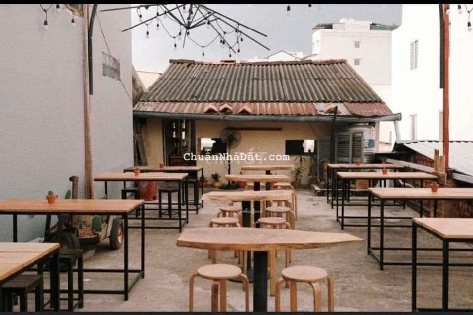 KHÁCH GỬI SANG QUÁN CAFFEE BỐ TRÍ SẴN MÔ HÌNH CỔ ĐIỂN ĐẸP