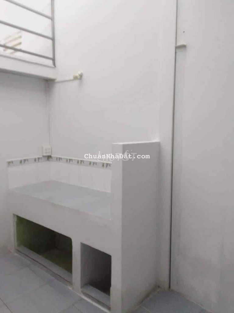 NHÀ NHỎ PHÙ HỢP Ở HẺM NGUYỄN THỊ MINH KHAI NHÀ NHỎ PHÙ HỢP Ở HẺM NGUYỄN THỊ MINH KHAI