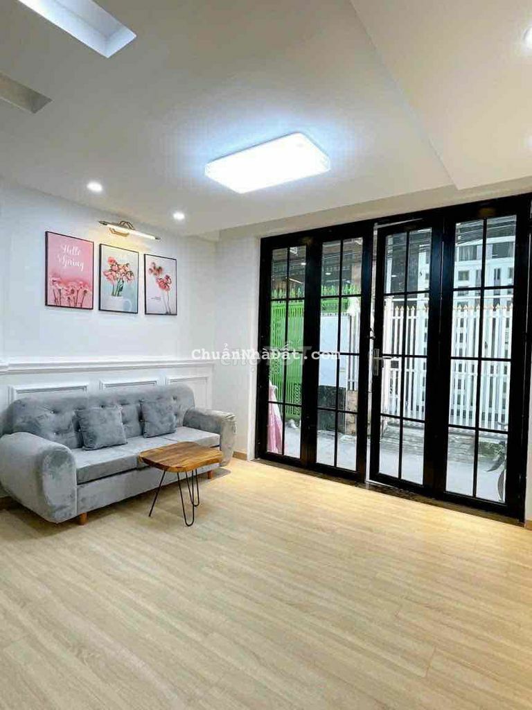 Nhà lầu tuyệt đẹp mới 100% hẻm 33 Quang Trung Nhà lầu tuyệt đẹp mới 100% hẻm 33 Quang Trung