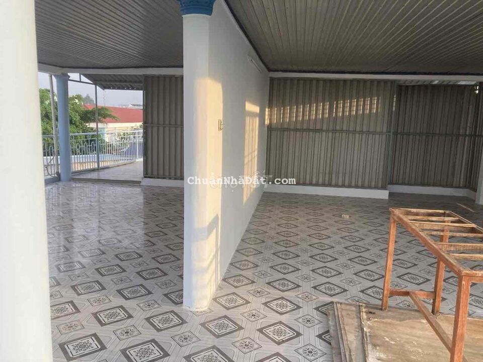 CHO THUÊ NHÀ 3 TẦNG ĐƯỜNG 30 THÁNG 4, HƯNG LỢI NGANG 11M GIÁ 45 TRIỆU