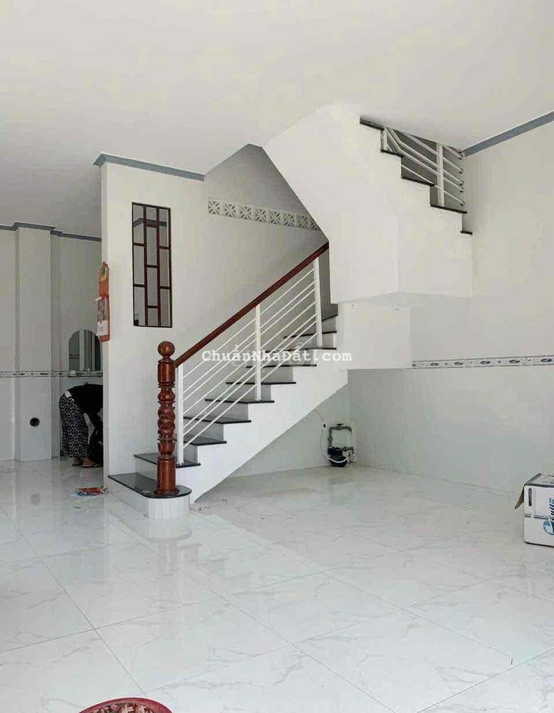 Nhà Thuê Nguyên Căn KDC MêTro Góc 2 Mặt Tiền