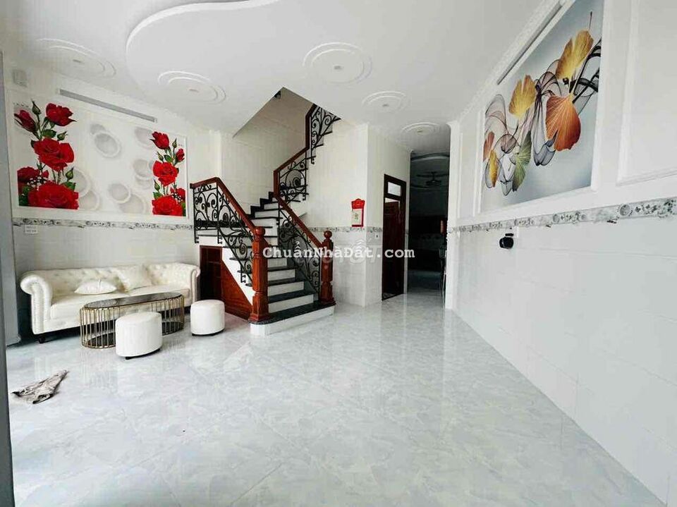 🌻CHO THUÊ NHÀ TRỆT LẦU SÂN THƯỢNG MỚI 100% CÓ NỘI THẤT KDC 91B