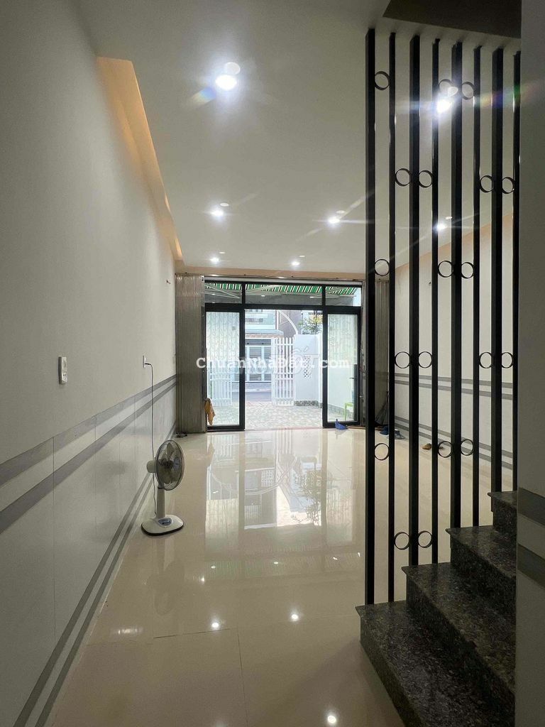 Nhà lầu mới Khu Đô Thị Đại Ngân thuận tiện mở VP, kinh doanh