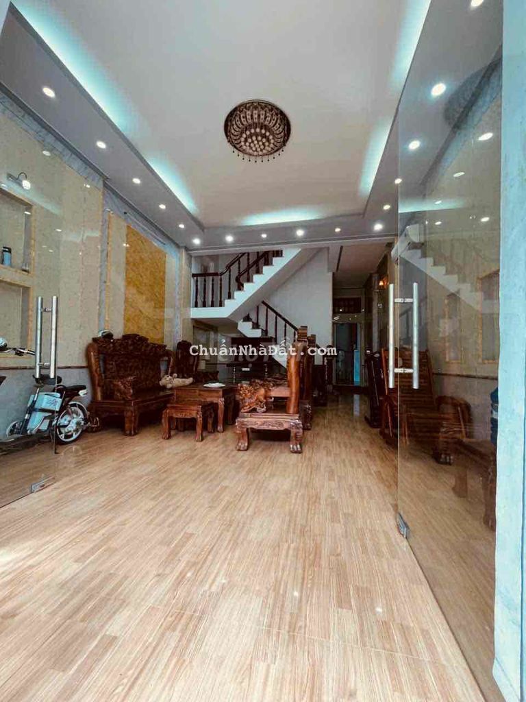 Cho thuê nhà 1 trệt 2 lầu full nội thất đường Ngô Thị Nhậm An Khánh