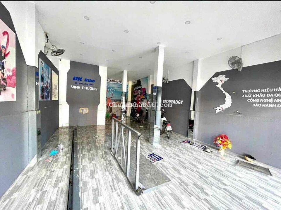 CHO THUÊ NHÀ TRỆT LẦU SÂN THƯỢNG TUYẾN PHỐ THỜI TRANG NGUYỄN TRÃI