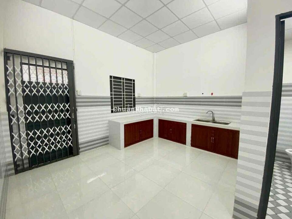 CHO THUÊ NHÀ LẦU MỚI HẺM ĐƯỜNG 30/4