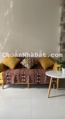 Cho thuê nhà đầy đủ nội thất Thích Quảng Đức - hẻm thông - 2PN 2WC - 13,5 triệu còn TL Cho thuê nhà đầy đủ nội thất Thích Quảng Đức - hẻm thông - 2PN 2WC - 13,5 triệu còn TL